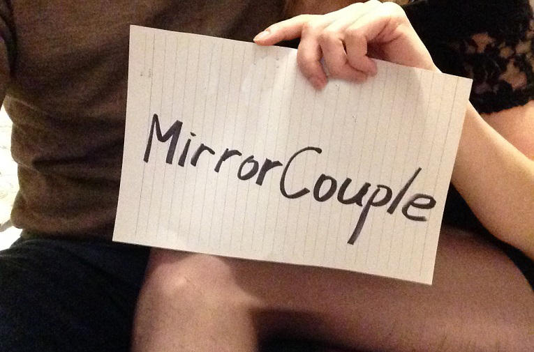 MirrorCouple