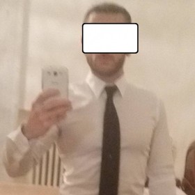 Mr Gray, uomo cerca donne o coppie per incontri di sesso in Bari, foto