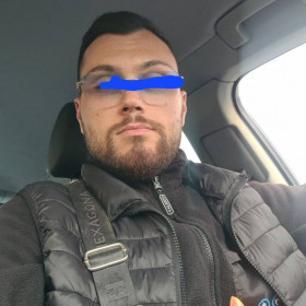 Joker952018, uomo cerca donne o coppie per incontri di sesso in Bari, foto