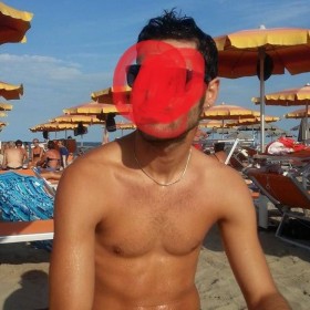 Stefan80R, uomo cerca donne o coppie per incontri di sesso in Foggia, foto