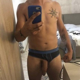 Mario2792, uomo cerca donne o coppie per incontri di sesso in Latina, foto