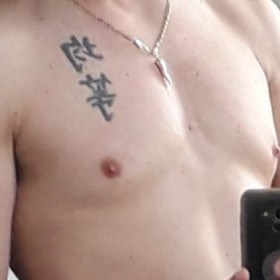 Pat88, uomo cerca donne o coppie per incontri di sesso in Roma, foto