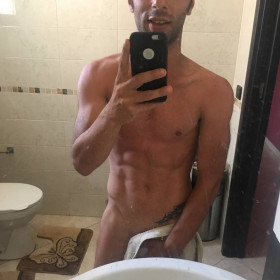 Totore89, uomo cerca donne o coppie per incontri di sesso in Catania, foto