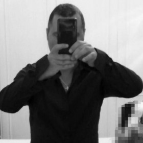 step77, uomo cerca donne o coppie per incontri di sesso in Taranto, foto