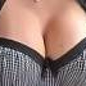 trofea, donna cerca donne, uomo o coppie per incontri di sesso in Viterbo, foto