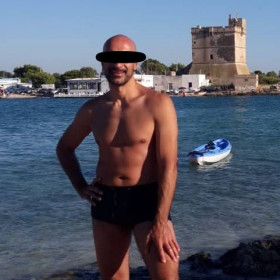 Alfonsi79, uomo cerca donne o coppie per incontri di sesso in Lazio, foto