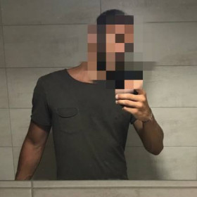 manidifata3, uomo cerca donne o coppie per incontri di sesso in Milano, foto