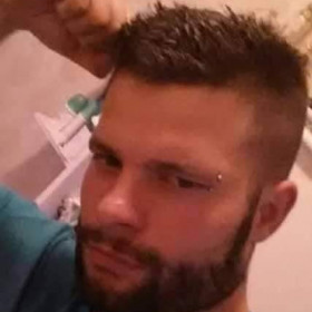 Marcoaugusti83, uomo cerca donne o coppie per incontri di sesso in Bologna, foto