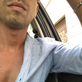 Axce17, uomo cerca donne o coppie per incontri di sesso in Roma, foto