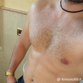 thekingofkings, uomo cerca donne o coppie per incontri di sesso in Ancona, foto