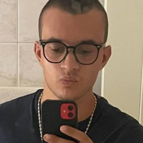 NicoRoma03, uomo cerca donne o coppie per incontri di sesso in Roma, foto