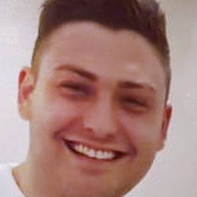Semon4756, uomo cerca donne o coppie per incontri di sesso in Roma, foto