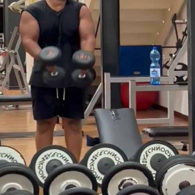 MattAnd, uomo cerca donne o coppie per incontri di sesso in Asti, foto