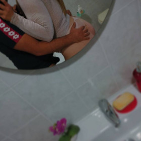 Coppiamonella02, coppia scambista per incontri di sesso e scambio coppie in Carbonia-Iglesias, foto