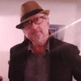Erosio, uomo cerca donne o coppie per incontri di sesso in Palermo, foto