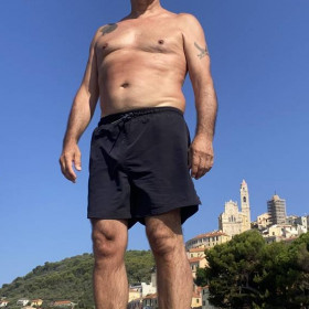 Belbimbo64, uomo cerca donne o coppie per incontri di sesso in Milano, foto