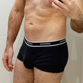 Ricky74, uomo cerca donne o coppie per incontri di sesso in Roma, foto