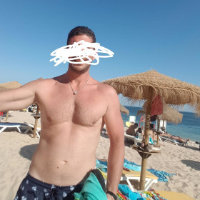 Frenc23, uomo cerca donne o coppie per incontri di sesso in Cuneo, foto