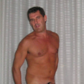 massaggiatorepersignore, uomo cerca donne o coppie per incontri di sesso in Venezia, foto